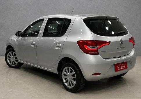 RENAULT SANDERO ZEN10MT