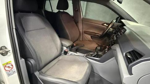 VOLKSWAGEN T CROSS TSI ADA