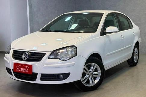 VOLKSWAGEN POLO SEDAN 1.6