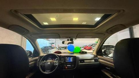 MITSUBISHI MMC OUTLANDER 2.0