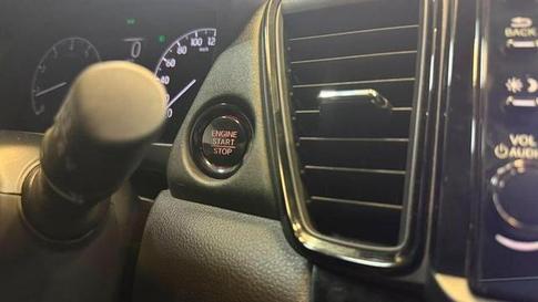 HONDA CITY HATCHBACK TOURING 1.5 FLEX 16V AUT.