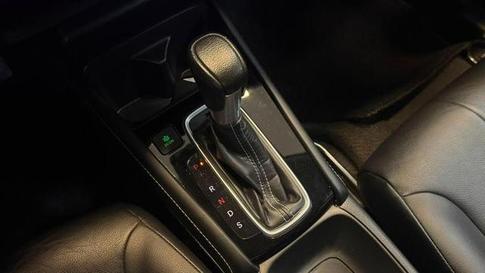 HONDA CITY HATCHBACK TOURING 1.5 FLEX 16V AUT.
