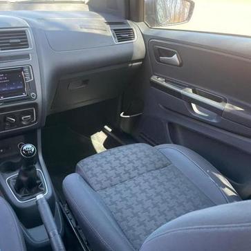 VOLKSWAGEN FOX TRACK MCV