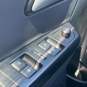 VOLKSWAGEN FOX TRACK MCV