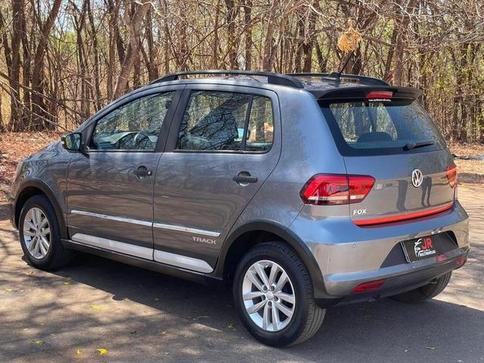 VOLKSWAGEN FOX TRACK MCV