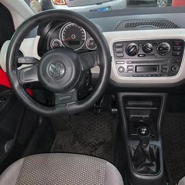 VOLKSWAGEN UP MOVE MB