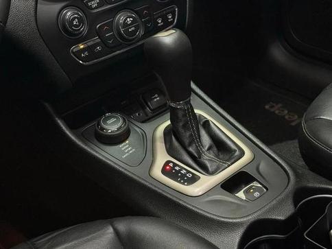 JEEP CHEROKEE 3.2 LONGITUDE 4X4 V6