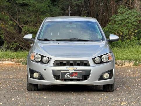 CHEVROLET SONIC LT HB AT