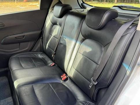 CHEVROLET SONIC LT HB AT