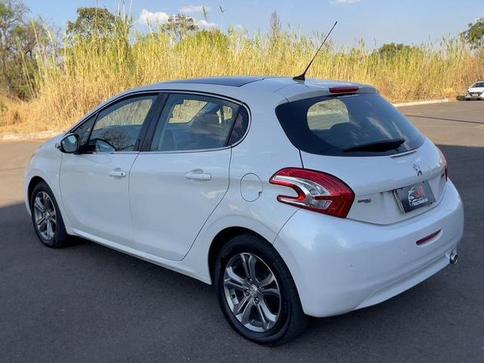 PEUGEOT 208 GRIFFE A
