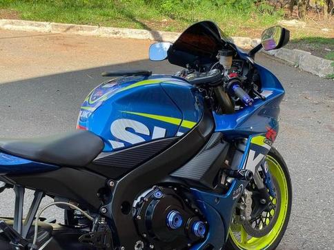 SUZUKI GSXR750