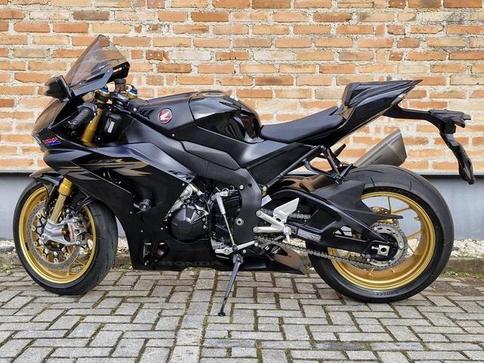 HONDA CBR 1000 RR FIREBLADE SP