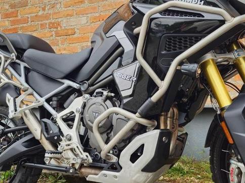 TRIUMPH TIGER 1200 RALLY EXPLORER