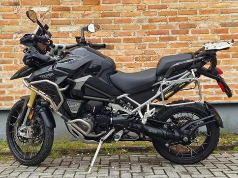 TRIUMPH TIGER 1200 RALLY EXPLORER