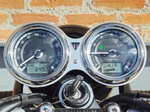 TRIUMPH BONNEVILLE T120 BLACK