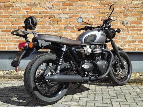 TRIUMPH BONNEVILLE T120 BLACK