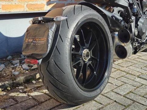 DUCATI DIAVEL 1260 S