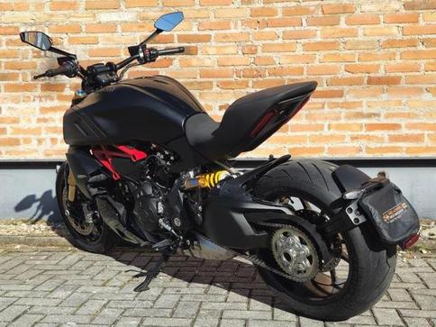 DUCATI DIAVEL 1260 S