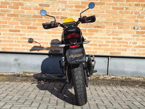 TRIUMPH SCRAMBLER 400 XC