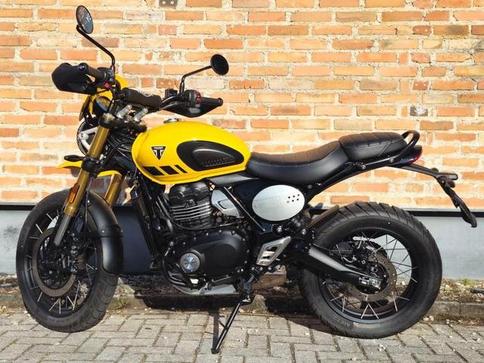 TRIUMPH SCRAMBLER 400 XC
