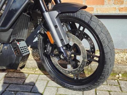 HARLEY-DAVIDSON PAN AMERICA 1250 SPECIAL