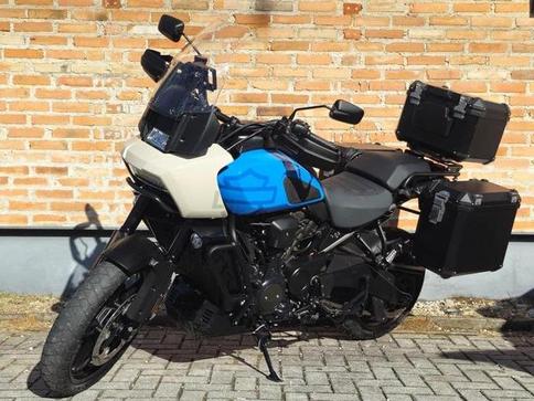 HARLEY-DAVIDSON PAN AMERICA 1250 SPECIAL