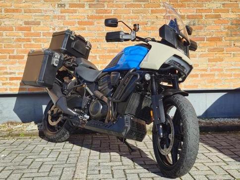 HARLEY-DAVIDSON PAN AMERICA 1250 SPECIAL
