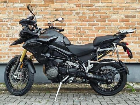 TRIUMPH TIGER 1200 RALLY BLACK EDITION