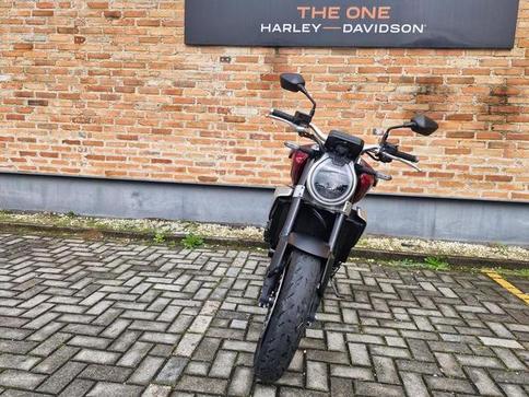HONDA CB 1000 R