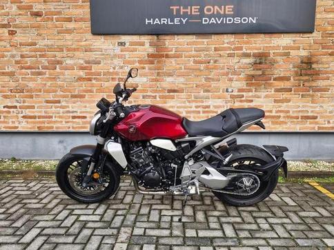 HONDA CB 1000 R