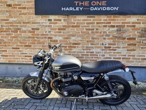 TRIUMPH SPEED TWIN