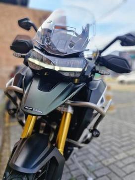 TRIUMPH TIGER 1200 RALLY EXPLORER