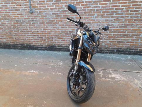HONDA CB 500F