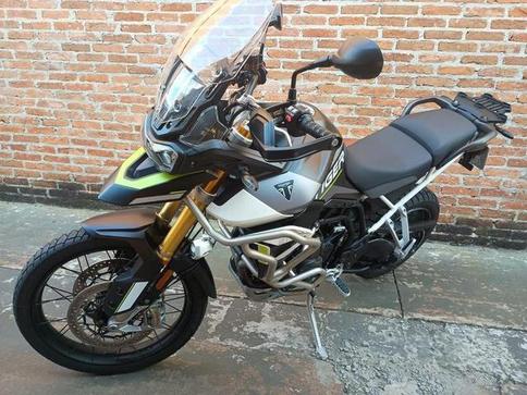 TRIUMPH TIGER 900 RALLY ARAGON EDITION