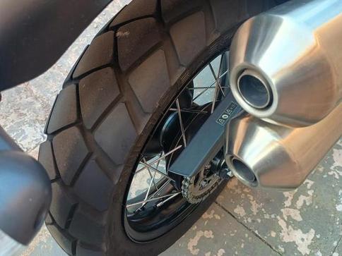 TRIUMPH SCRAMBLER 900