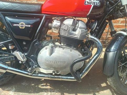 ROYAL ENFIELD Interceptor 650cc ABS
