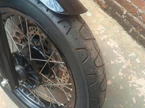 ROYAL ENFIELD Interceptor 650cc ABS