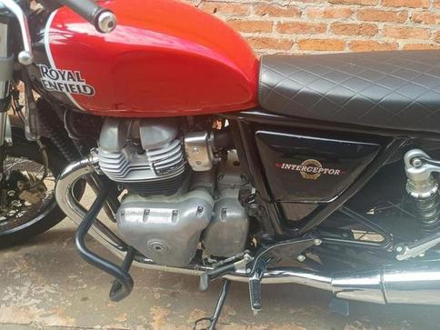 ROYAL ENFIELD Interceptor 650cc ABS