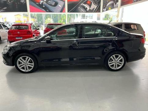 VOLKSWAGEN JETTA HIGHLINE TSI 2.0 211CV