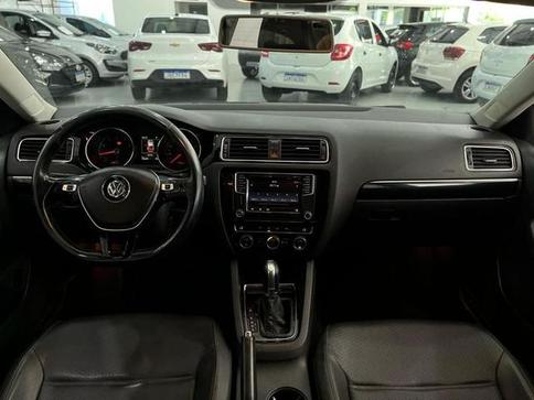 VOLKSWAGEN JETTA HIGHLINE TSI 2.0 211CV