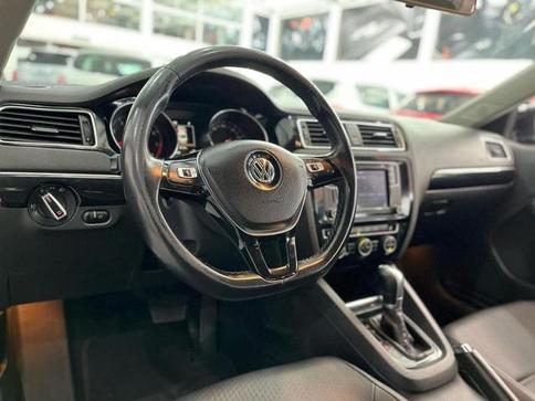 VOLKSWAGEN JETTA HIGHLINE TSI 2.0 211CV