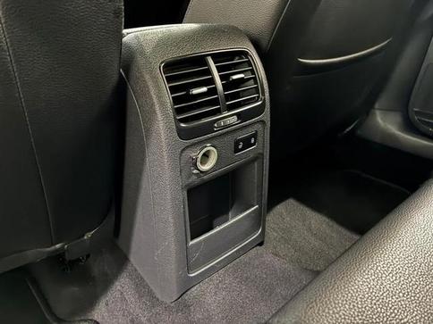 VOLKSWAGEN JETTA 2.0