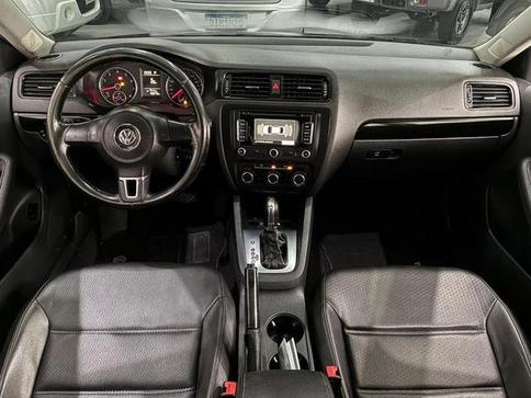 VOLKSWAGEN JETTA 2.0