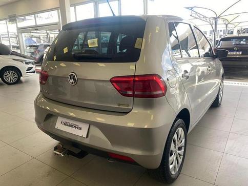 VOLKSWAGEN FOX 1.0 MPI TRENDLINE 12V FLEX 4P MANUAL