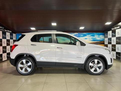 CHEVROLET TRACKER LTZ AT