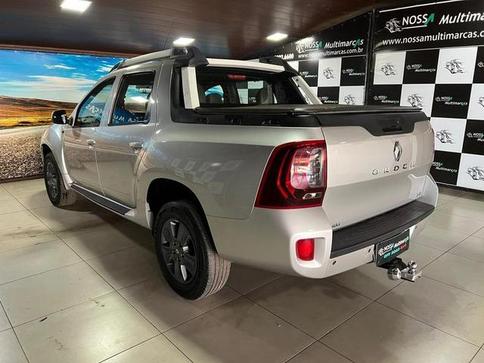 RENAULT DUSTER OROCH 2.0 16V FLEX DYNAMIQUE 4P AUTOMATICO