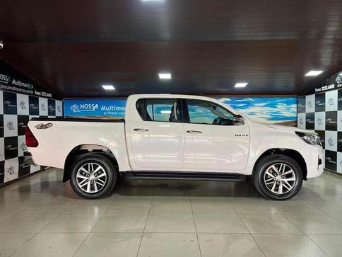 TOYOTA HILUX 2.8 SRV 4X4 CD 16V