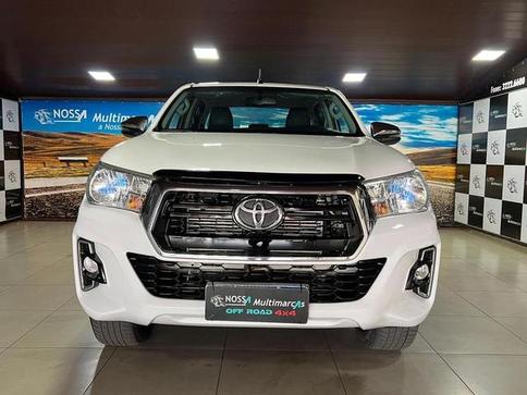 TOYOTA HILUX 2.8 SRV 4X4 CD 16V