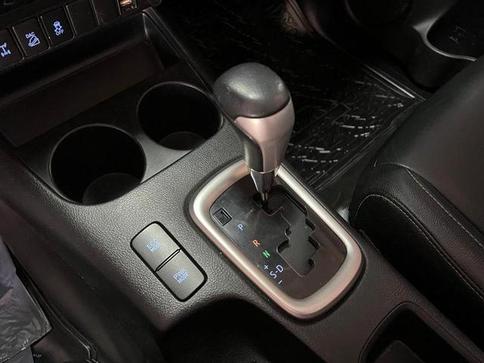 TOYOTA HILUX 2.8 SRV 4X4 CD 16V