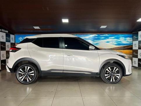 NISSAN KICKS ADVANCE CVT